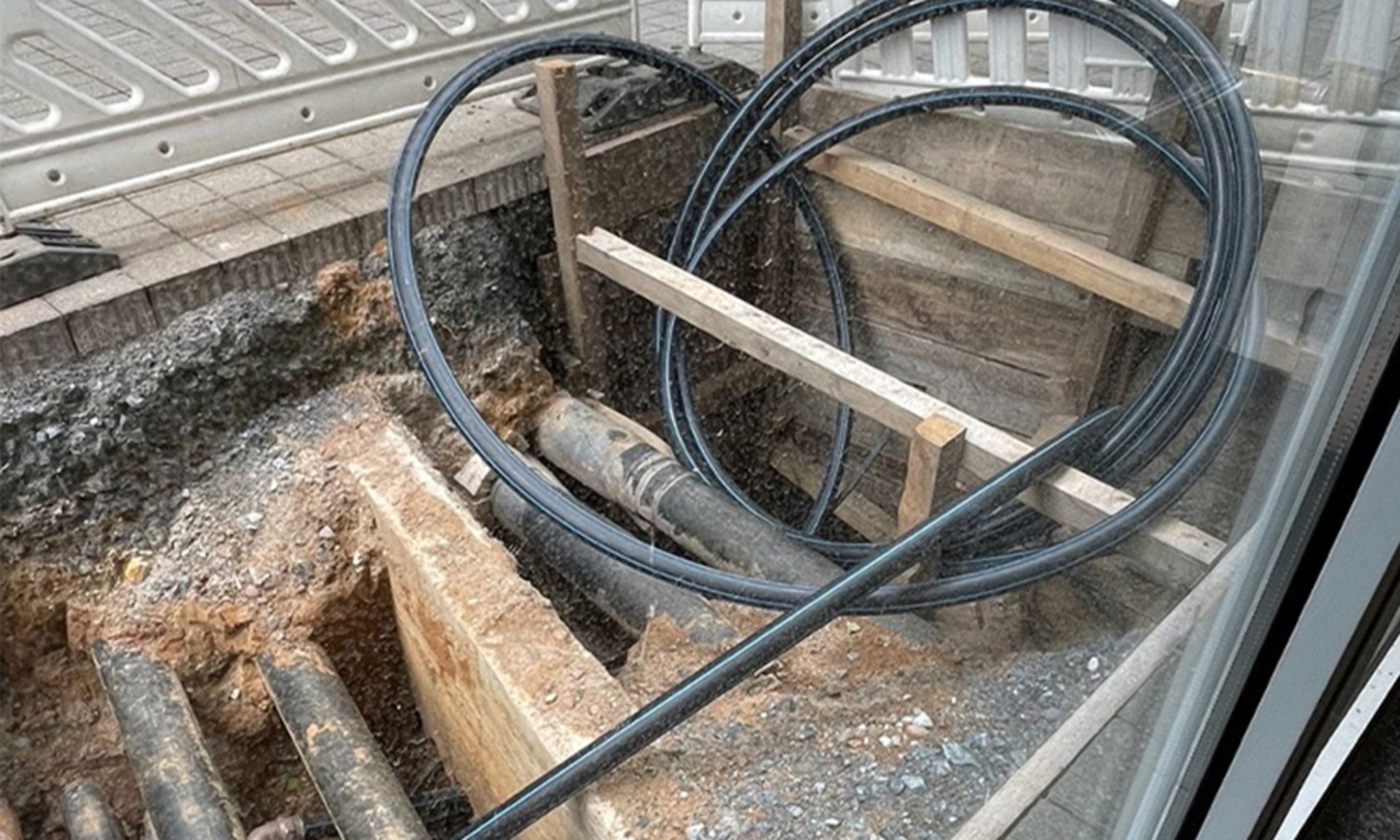 Kabelleitungstiefbau bei NEB-Service GmbH & Co. KG in Neu-Isenburg